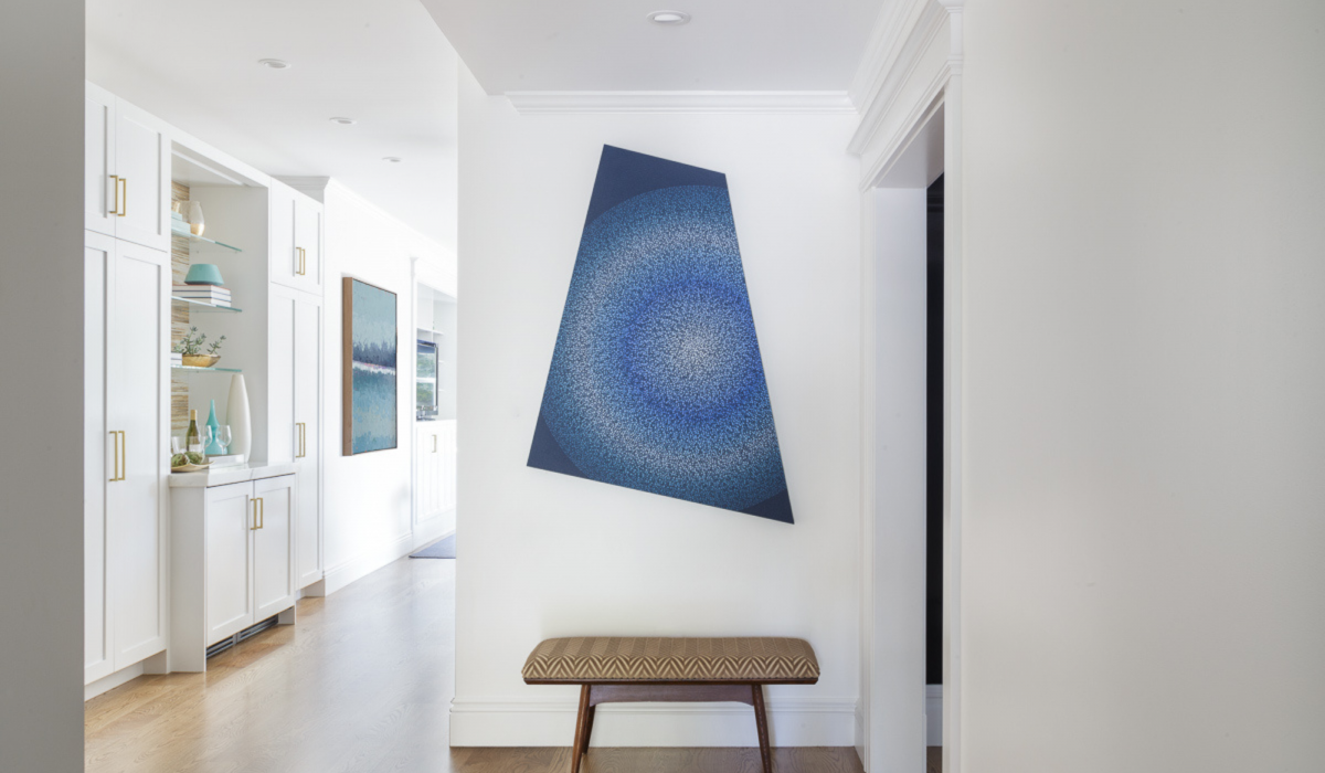 Coddington-design-sf-mill-valley-space-planning-unique-hallway-bench-blue-eye-catching-art