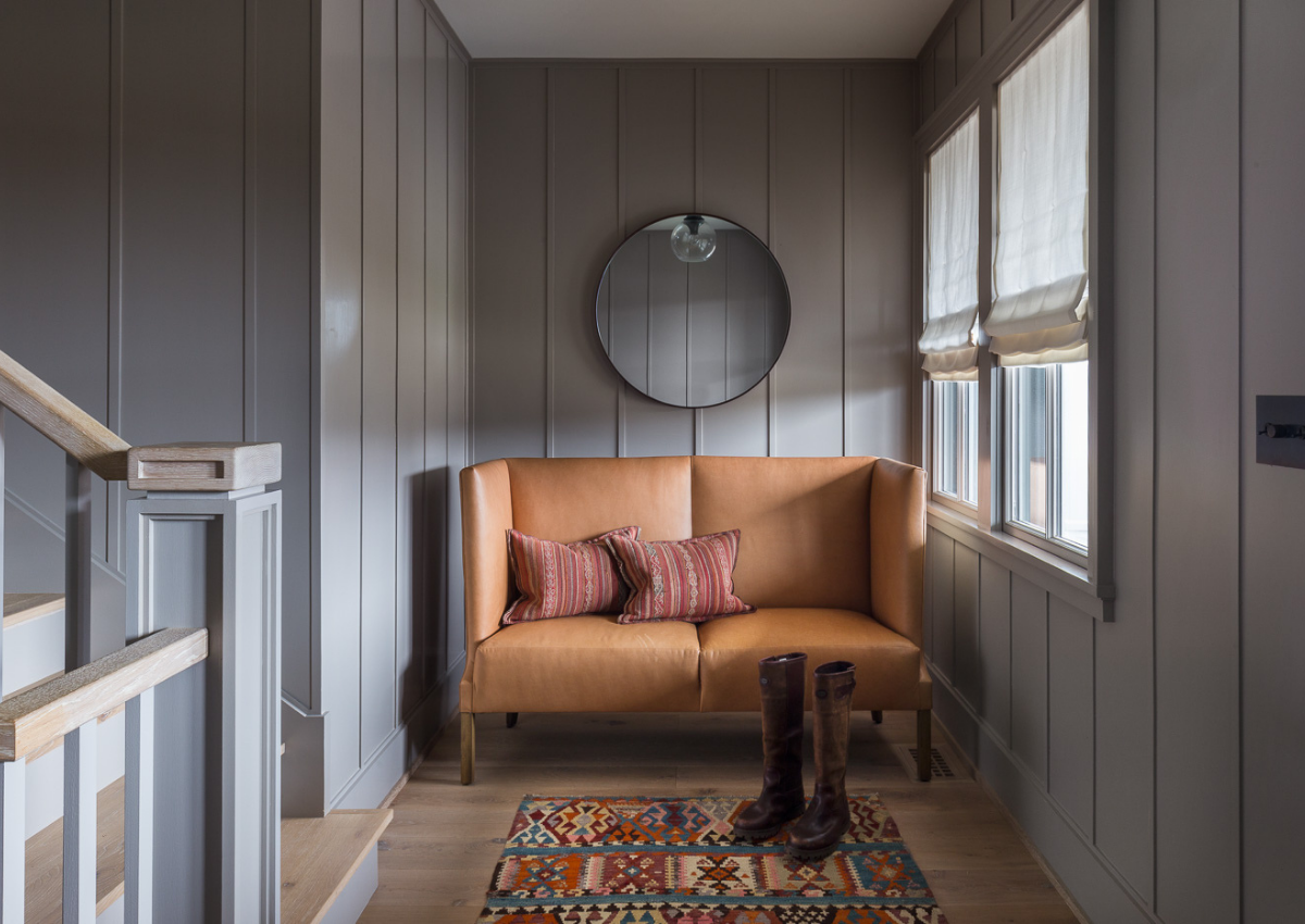 Coddington-Design-Bay-Area-San-Francisco-Home-Design-Interior-Design-Entry-Way-Leather-Loveseat