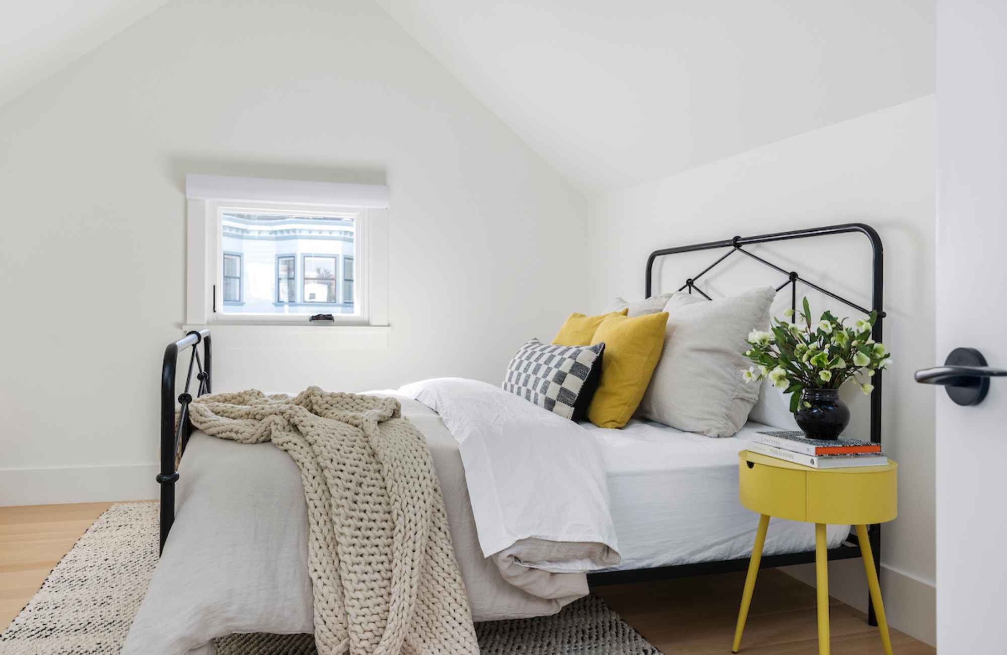 coddington-design-mill-valley-ca-effortless-entertaining-how-to-create-a-home-everyone-wants-to-hang-out-in-guest-bedroom-pop-of-color-yellow-transitional-simple-interior-design