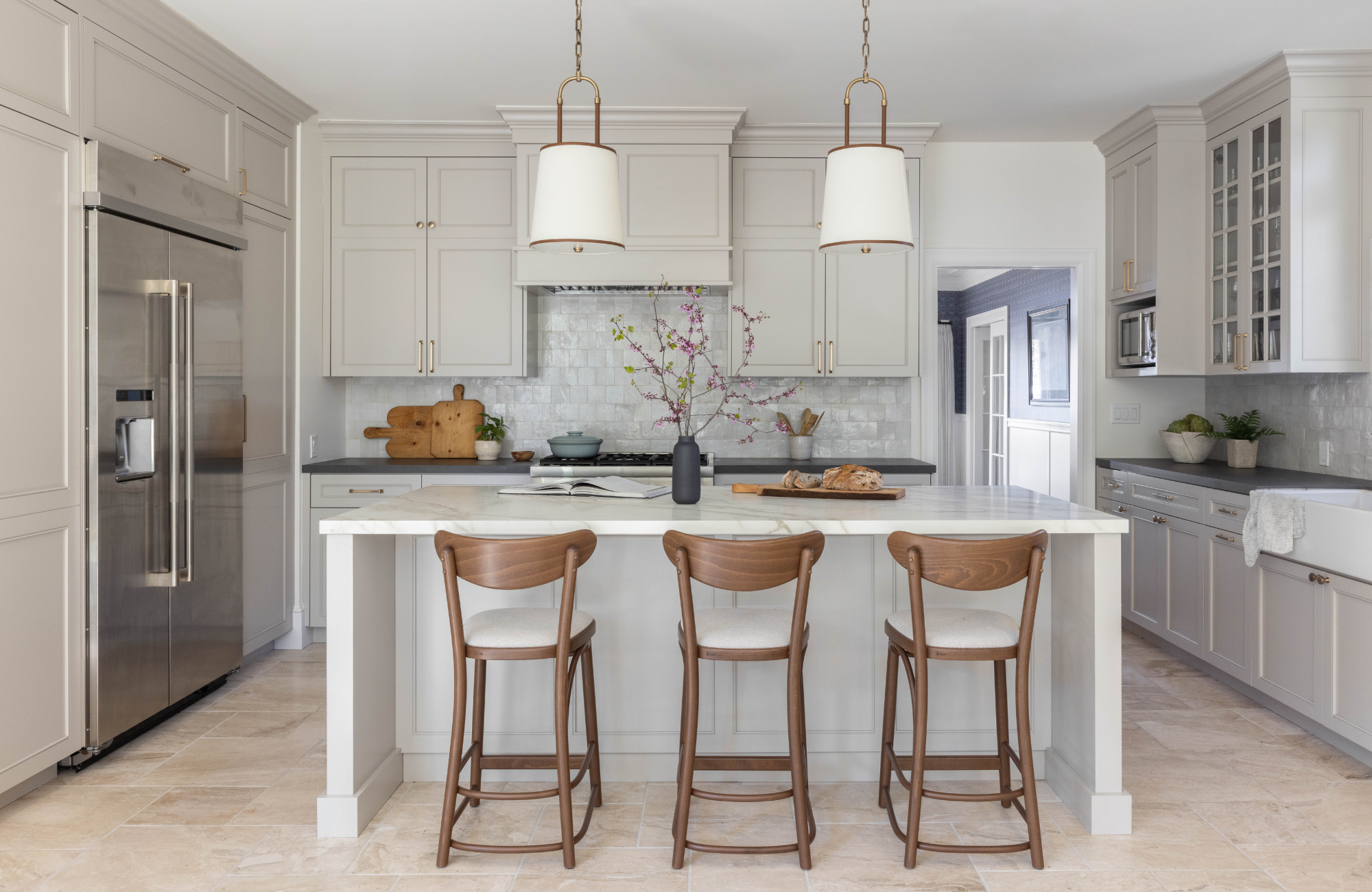 coddington-design-san-francisco-ca-who-to-hire-bay-area-home-renovation-modern-luxury-kitchen-renovation-brass-accents-marble-countertops-zellige-tile-backsplash