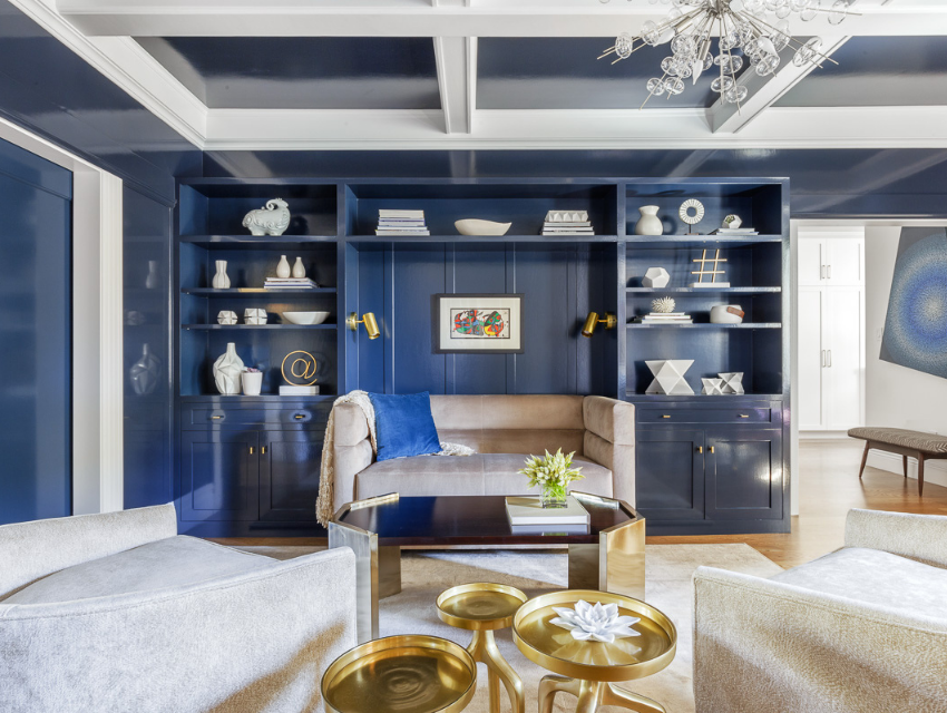 coddington-design-sf-working-with-interior-designer-navy-wall-built-in-shelves-white-crown-molding